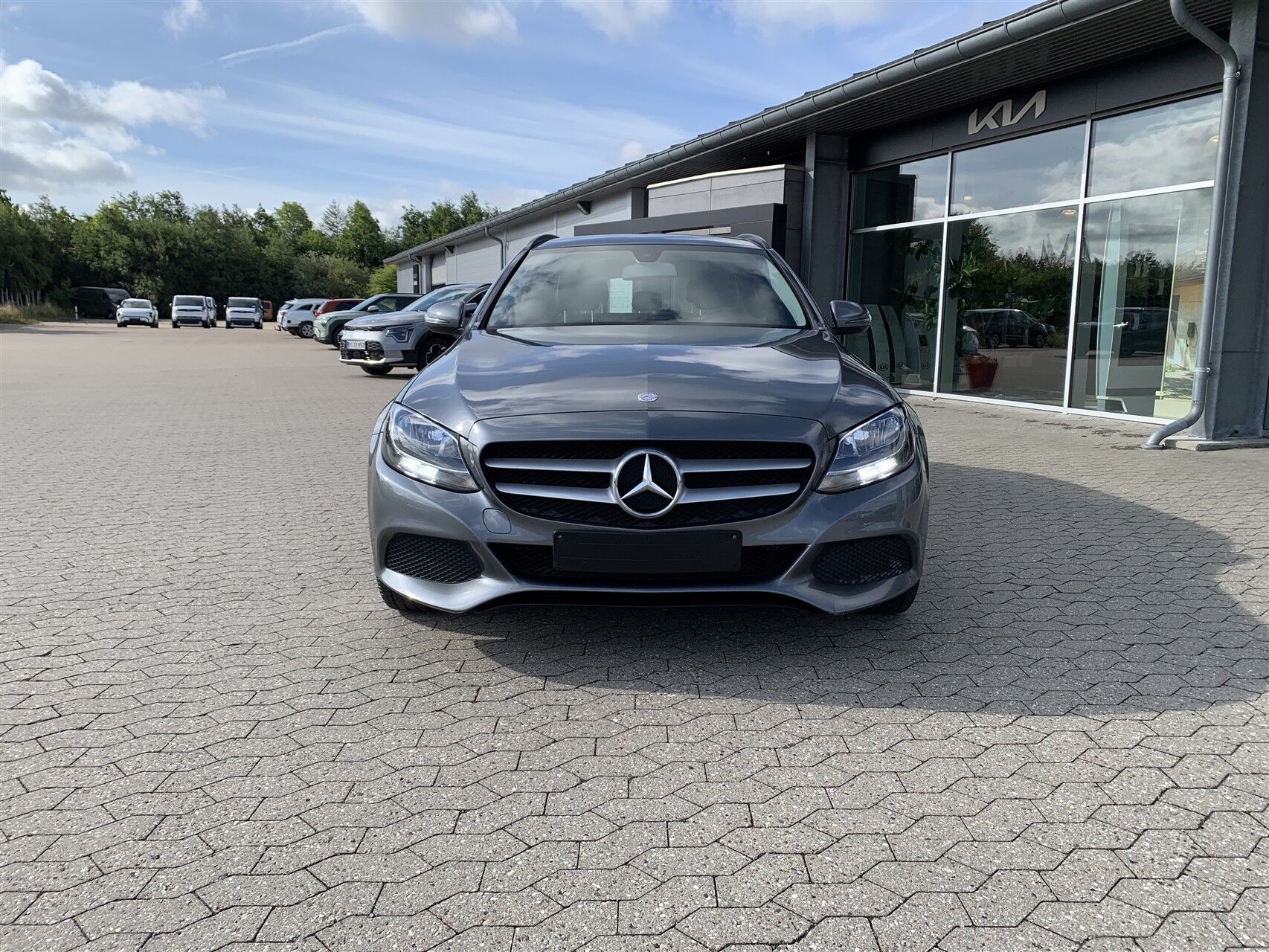 Billede af Mercedes-Benz C220 d T 2,1 Bluetec Progressive 7G-Tronic Plus 170HK Stc Aut.