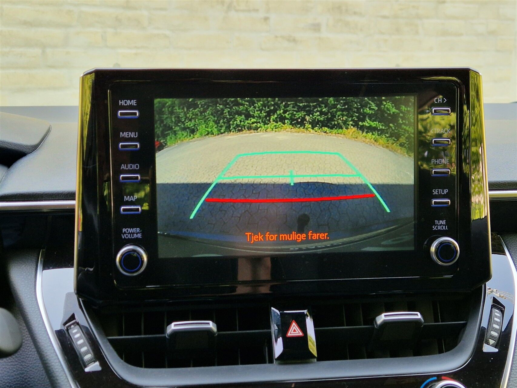 Billede af Toyota Corolla Touring Sports 1,8 Hybrid H3 E-CVT 122HK Stc Trinl. Gear