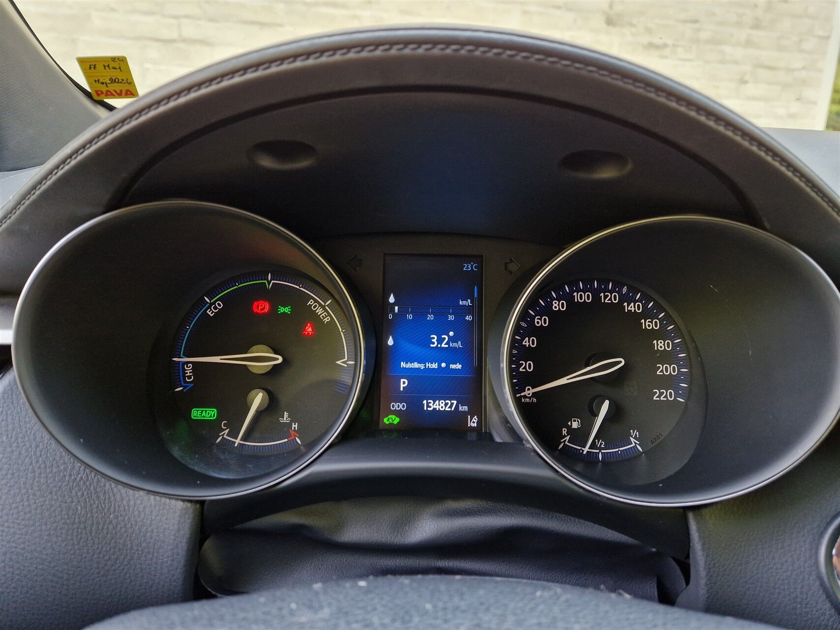Billede af Toyota C-HR 1,8 Hybrid Selected Bi-tone Multidrive S 122HK 5d Aut.