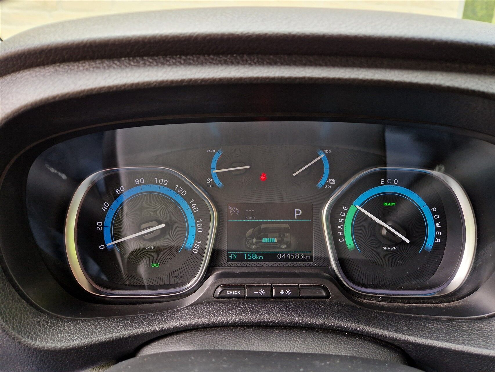 Billede af Toyota Proace Verso Electric Medium EL Combi m/Dobbelt bagdør, En Skydedør 136HK Aut.