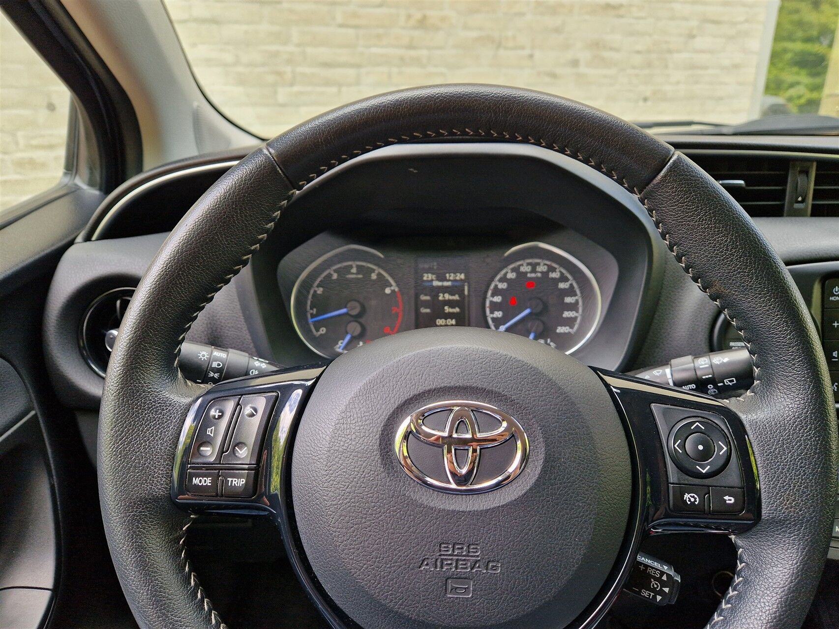 Billede af Toyota Yaris 1,5 VVT-I T3 Smartpakke 111HK 5d 6g