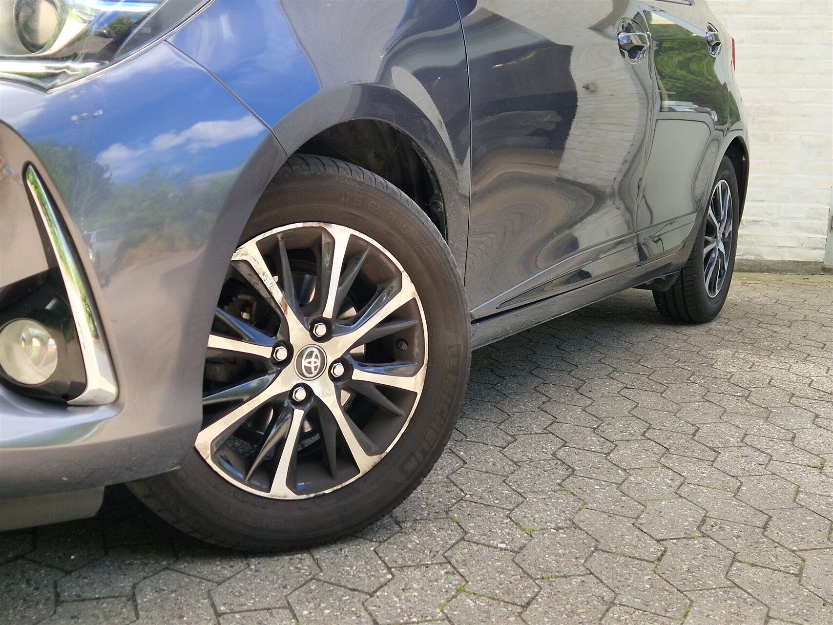 Billede af Toyota Yaris 1,5 VVT-I T3 Smartpakke 111HK 5d 6g