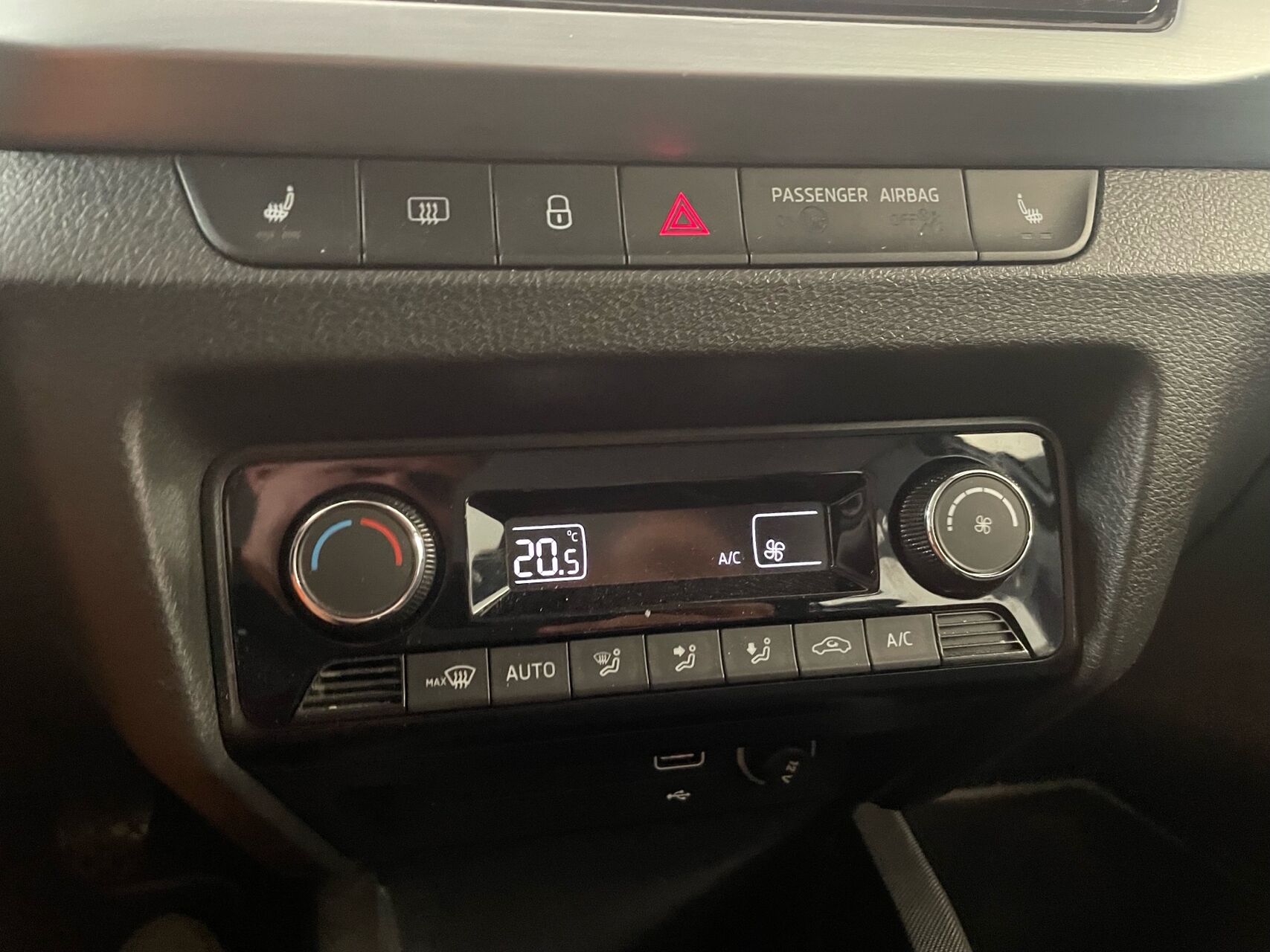 Billede af Skoda Fabia Combi 1,0 MPI Ambition 75HK Stc