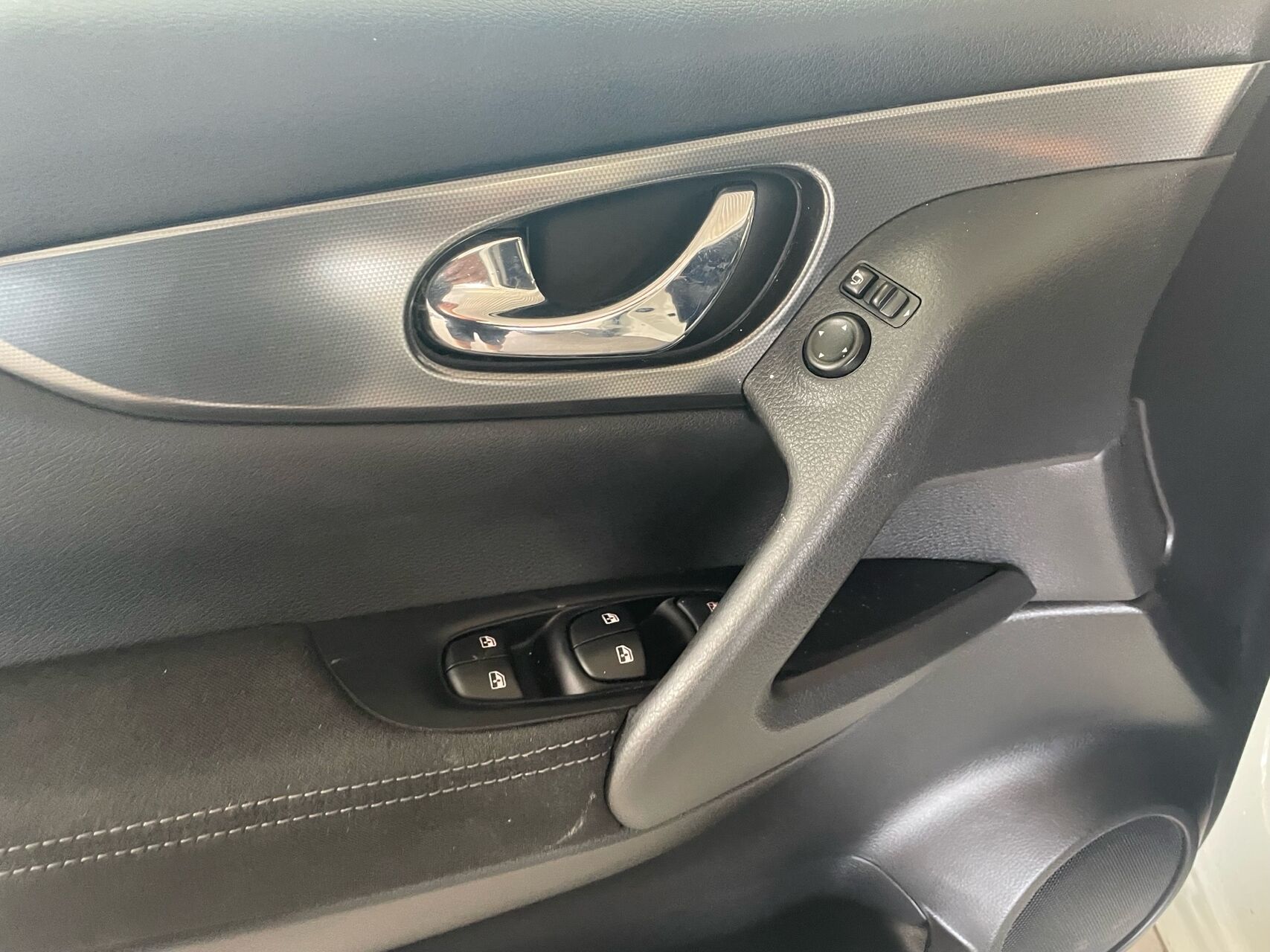 Billede af Nissan Qashqai 1,2 Dig-T N-Connecta 115HK 5d 6g