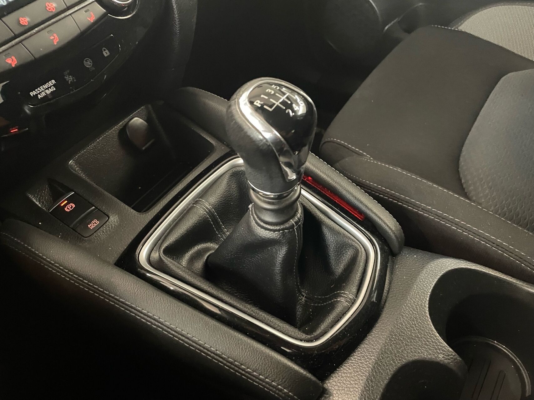 Billede af Nissan Qashqai 1,2 Dig-T N-Connecta 115HK 5d 6g