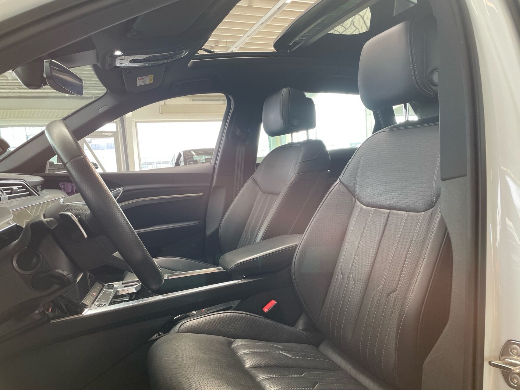 Billede af Audi E-tron 55 Advanced Quattro 408HK 5d Aut.