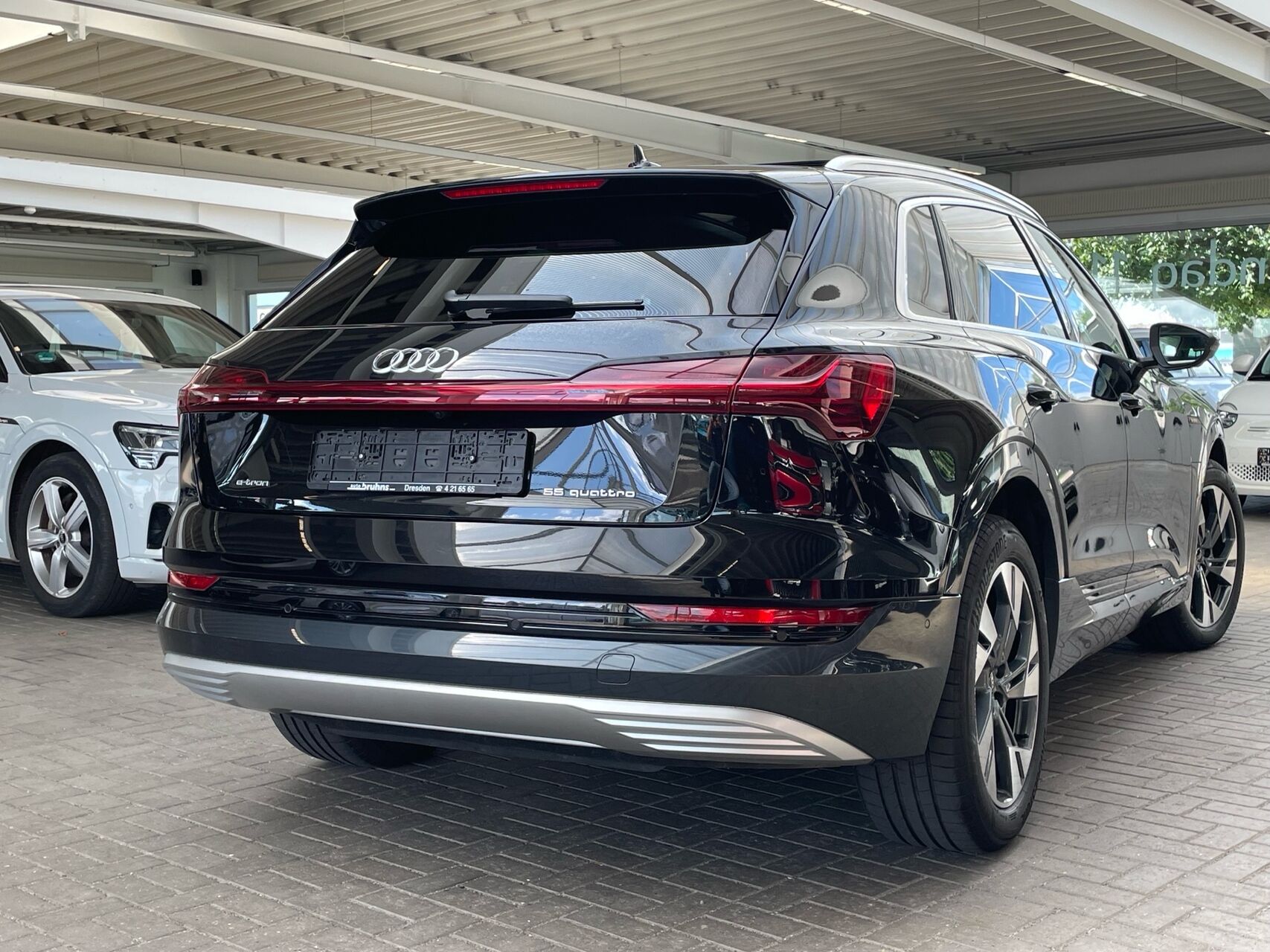 Billede af Audi E-tron 55 Advanced Quattro 408HK 5d Aut.