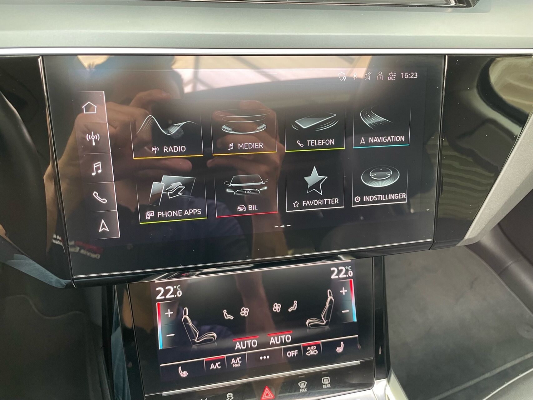 Billede af Audi E-tron 55 Advanced Quattro 408HK 5d Aut.