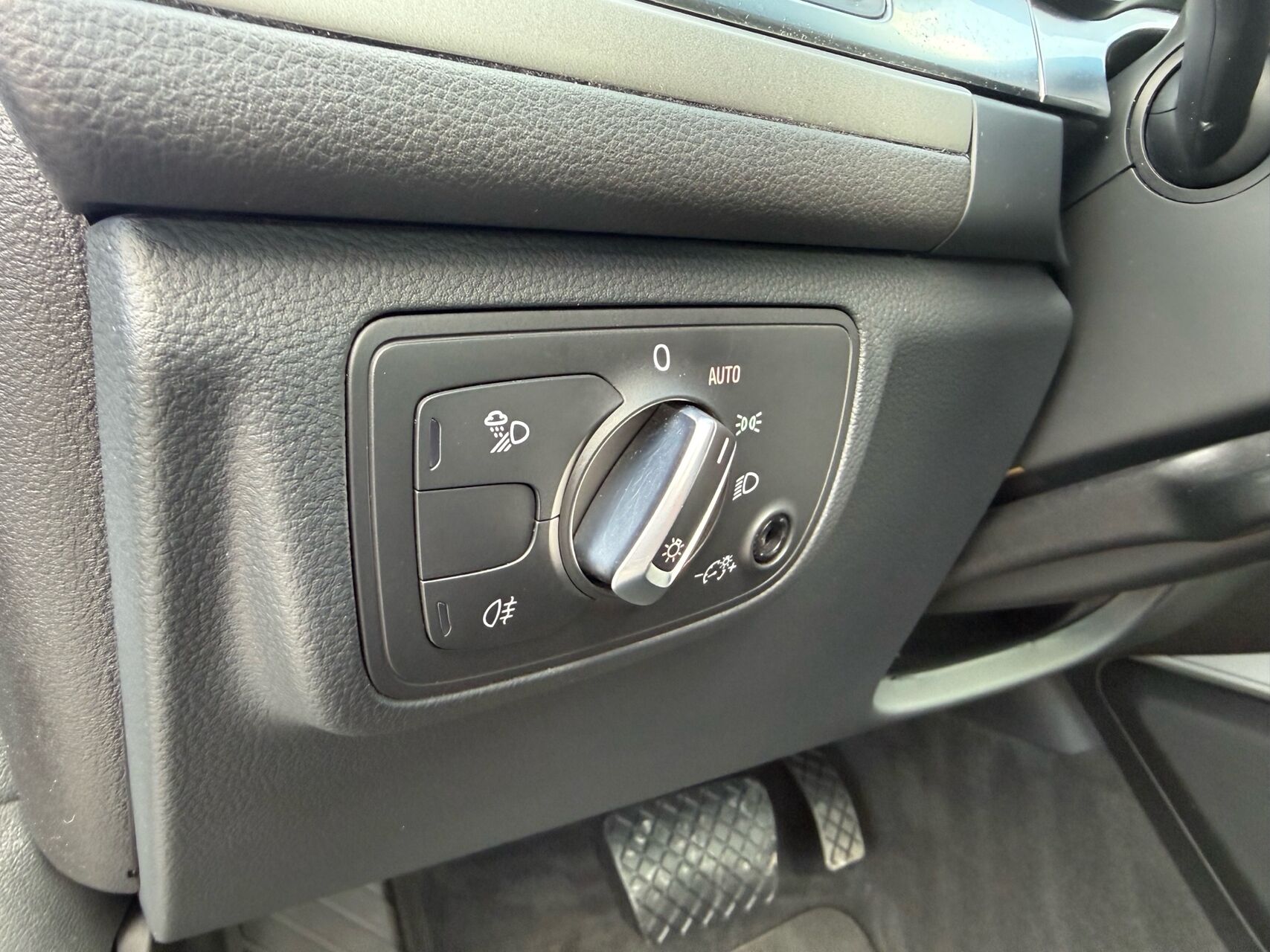 Billede af Audi A6 3,0 TDI S-Line Quattro S Tron 245HK Aut. 