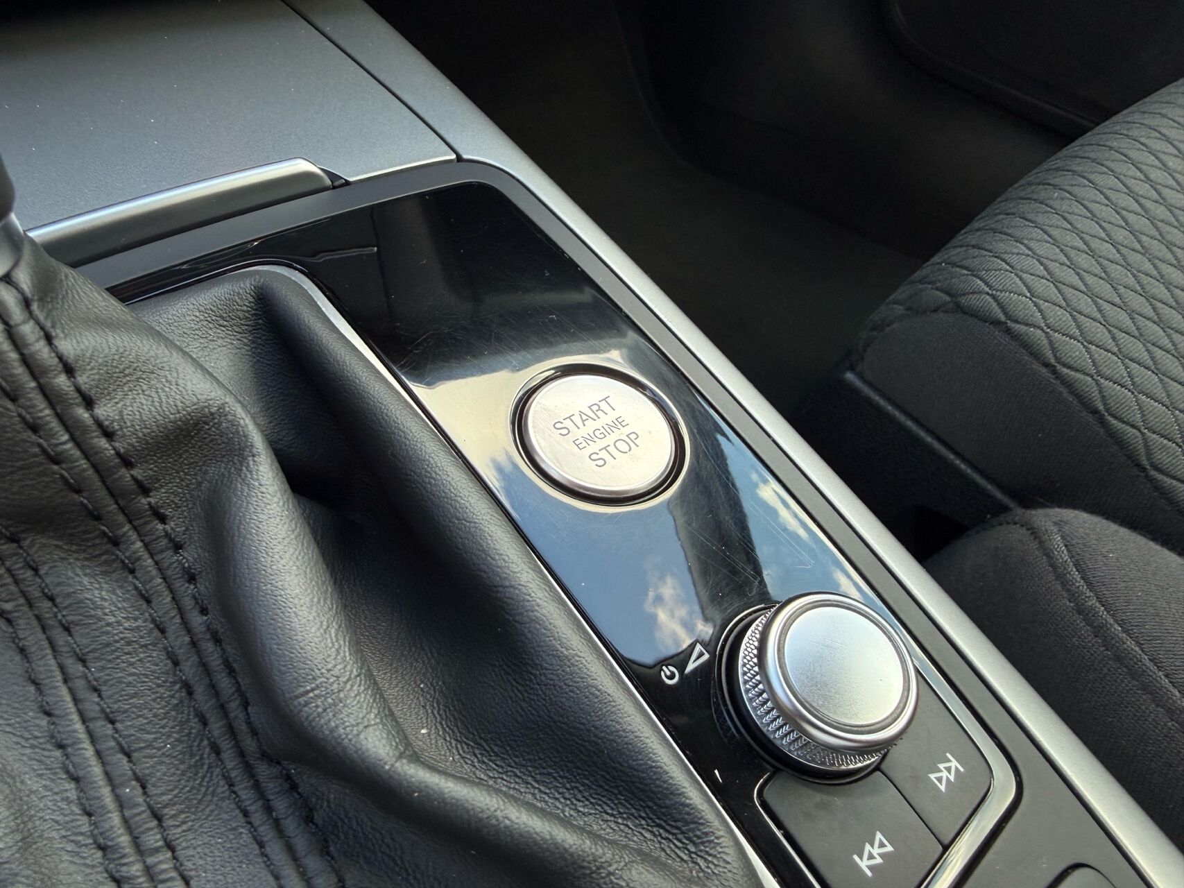 Billede af Audi A6 3,0 TDI S-Line Quattro S Tron 245HK Aut. 