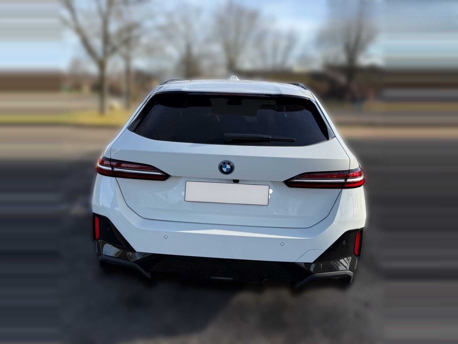 Billede af BMW i5 xDrive40 Touring Fully Charged M-Sport 394HK Stc Aut. 