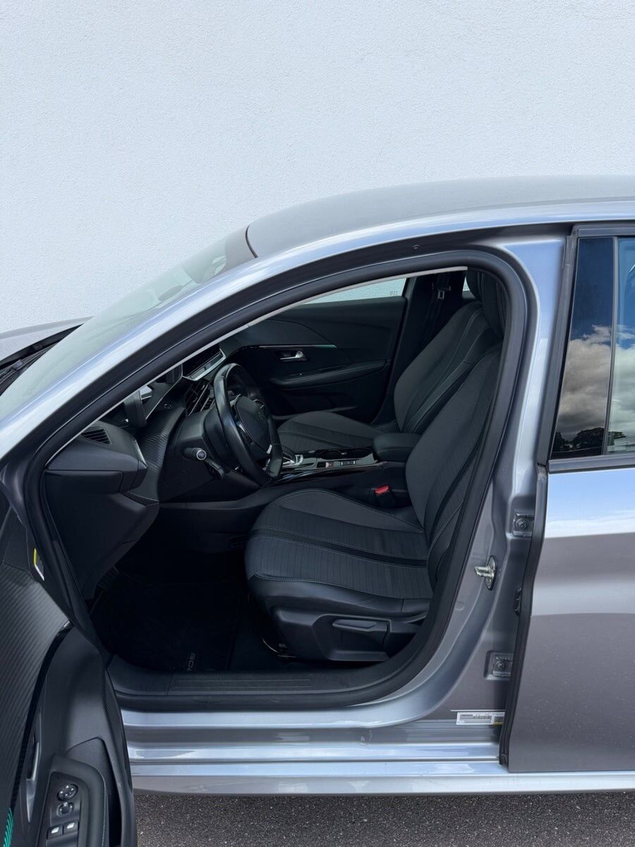 Billede af Peugeot e-208 EL Allure 136HK 5d Aut.