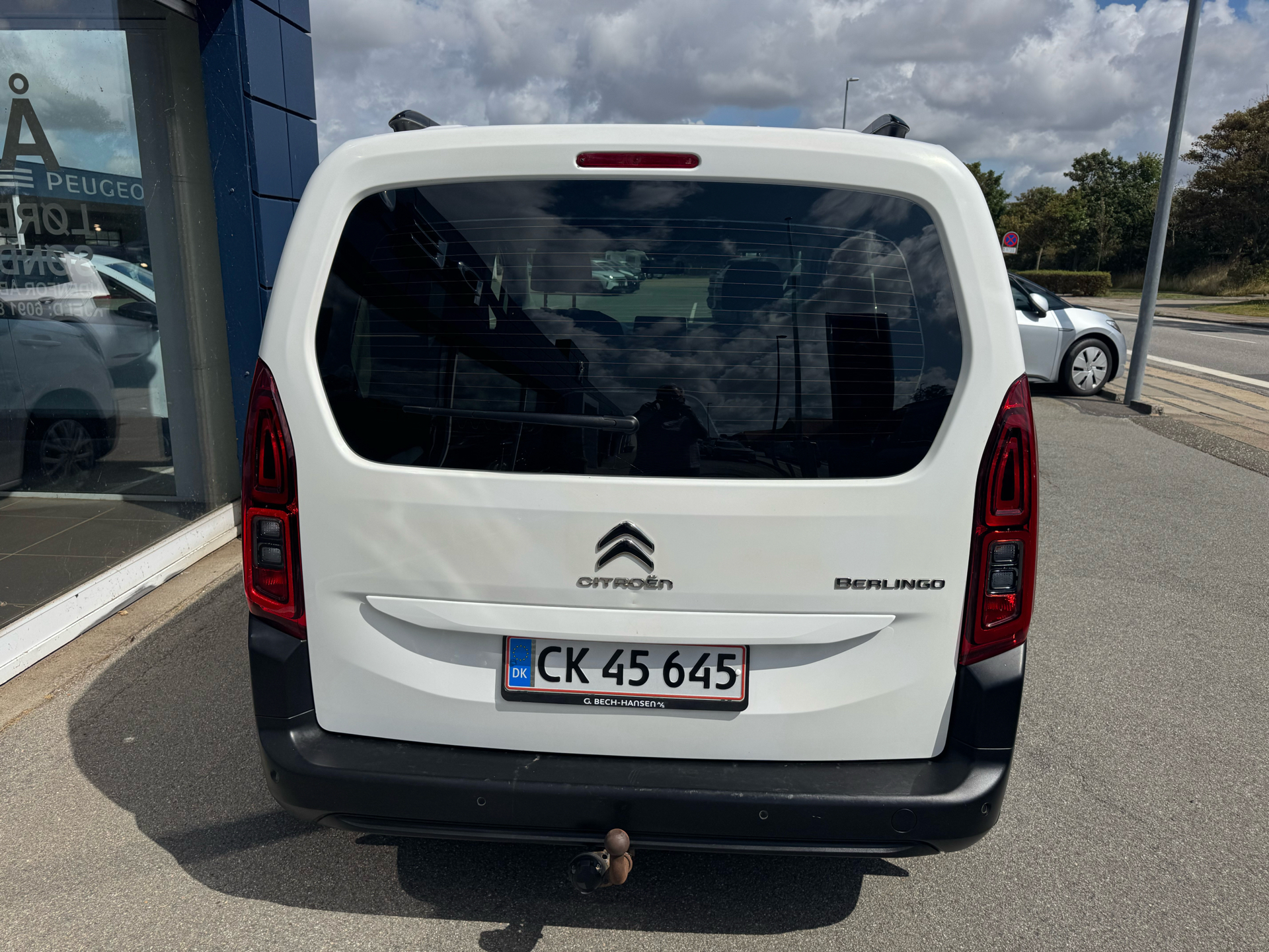 Billede af Citroën Berlingo 1,5 Blue HDi Iconic EAT8 start/stop 130HK 8g Aut.