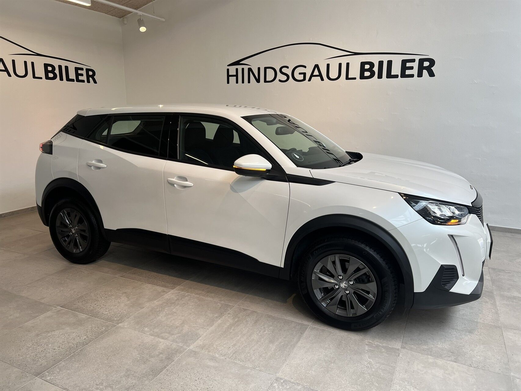 Billede af Peugeot 2008 1,2 PureTech Platin EAT8 130HK 5d 8g Aut.