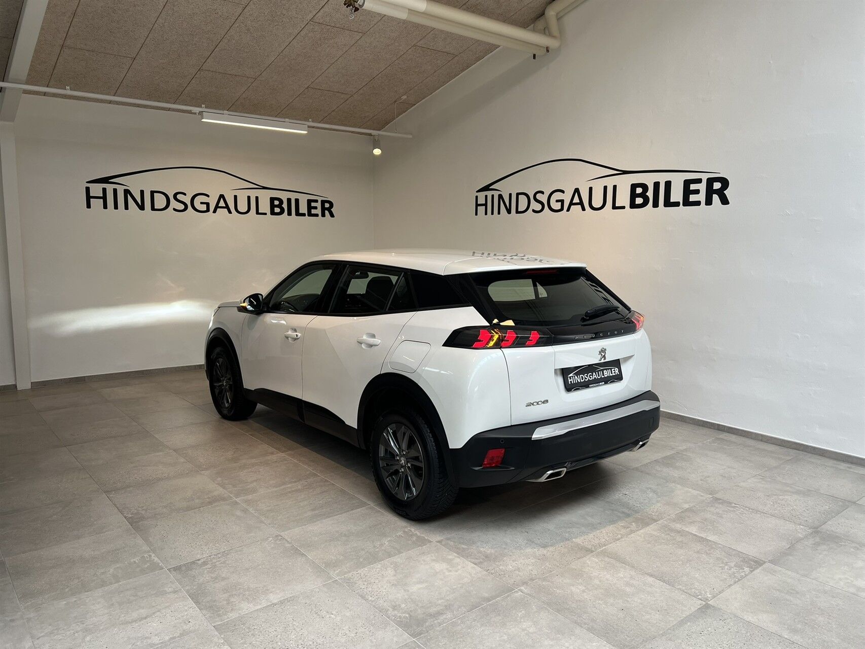 Billede af Peugeot 2008 1,2 PureTech Platin EAT8 130HK 5d 8g Aut.