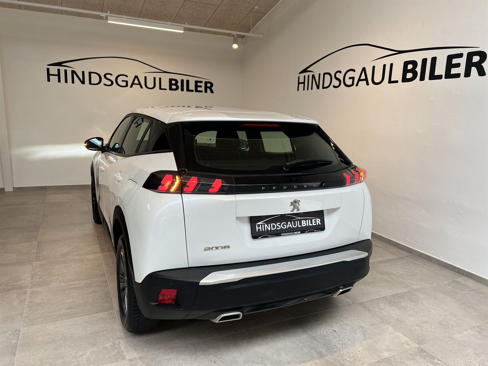 Billede af Peugeot 2008 1,2 PureTech Platin EAT8 130HK 5d 8g Aut.
