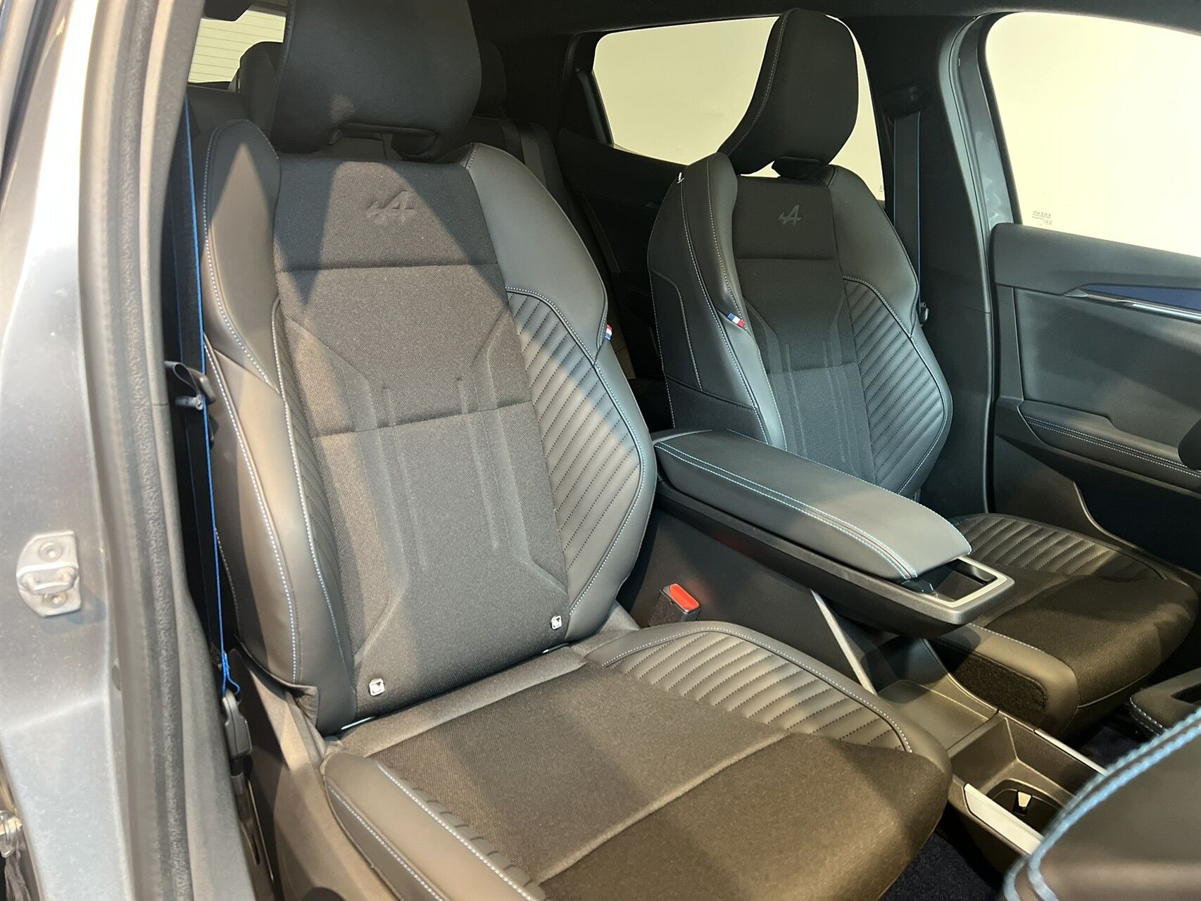 Billede af Renault Scénic E-TECH Esprit Alpine 220HK Aut.