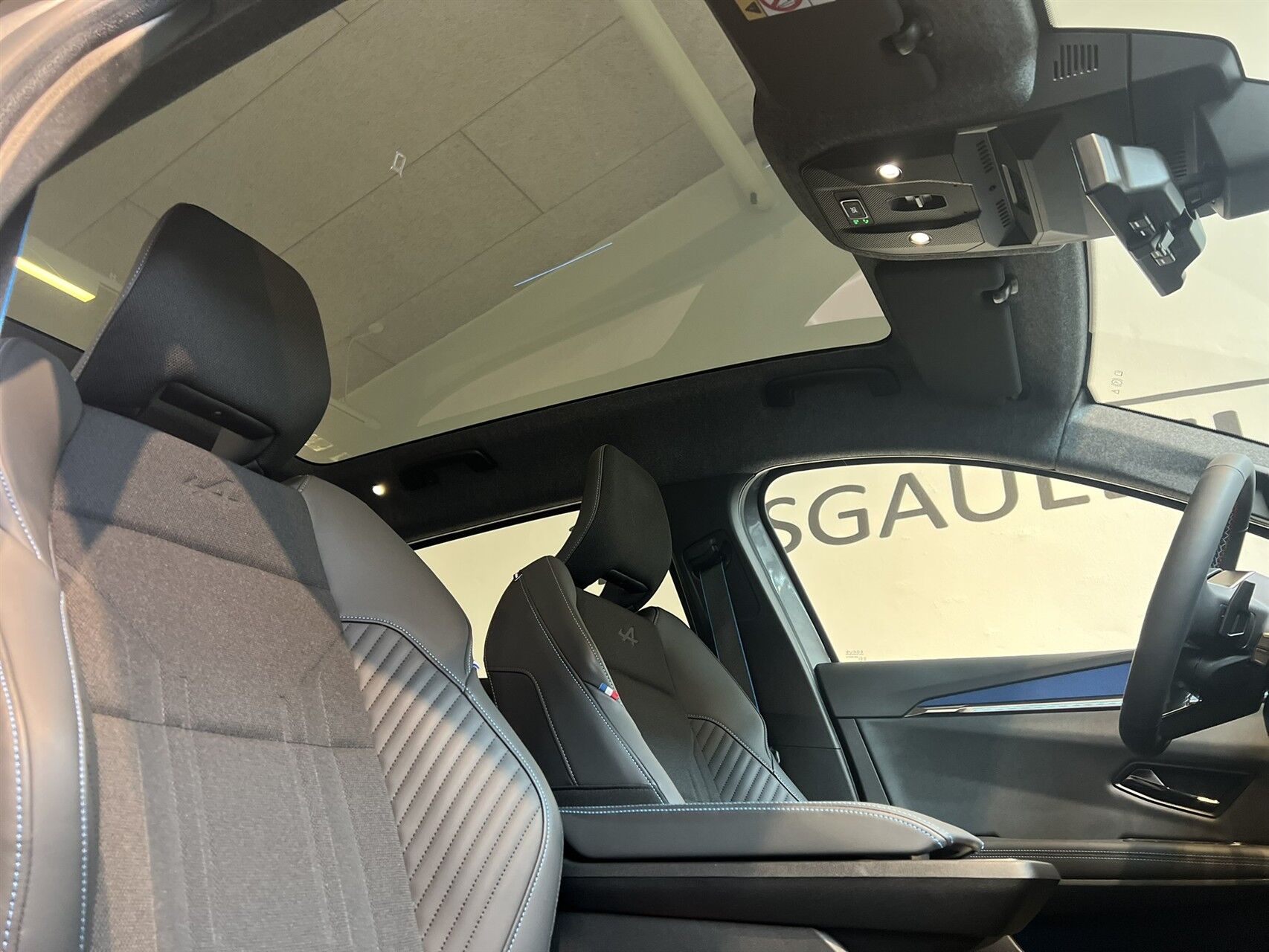 Billede af Renault Scénic E-TECH Esprit Alpine 220HK Aut.