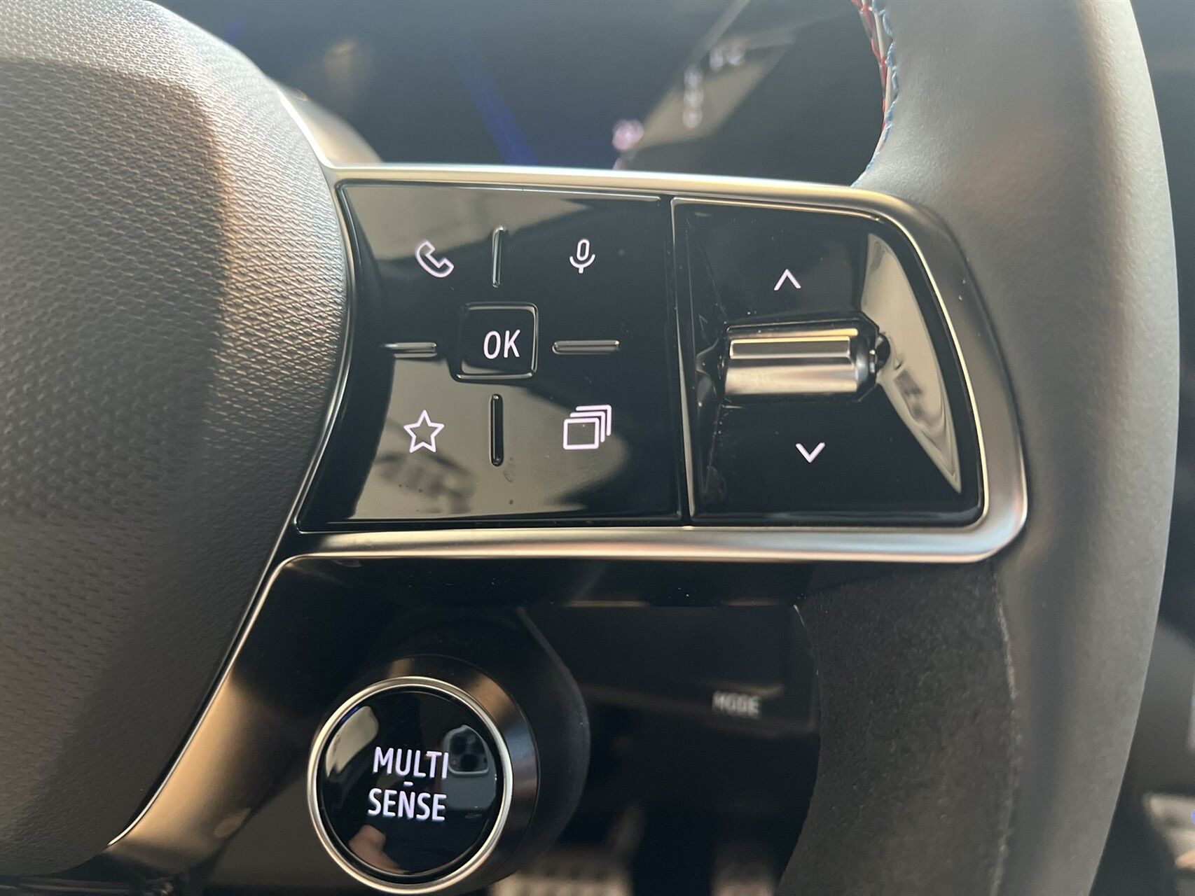 Billede af Renault Scénic E-TECH Esprit Alpine 220HK Aut.
