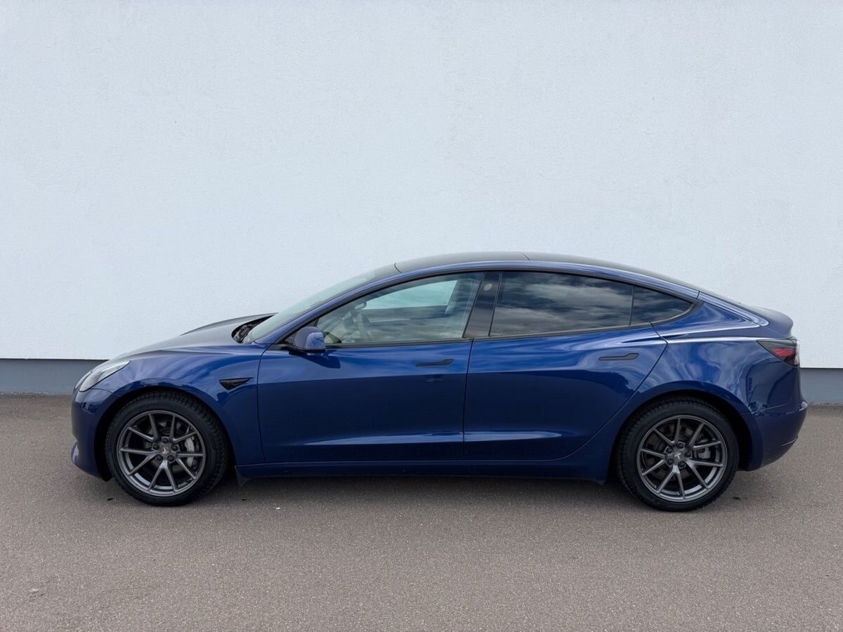Billede af Tesla Model 3 EL Standard Range Plus 325HK Aut.