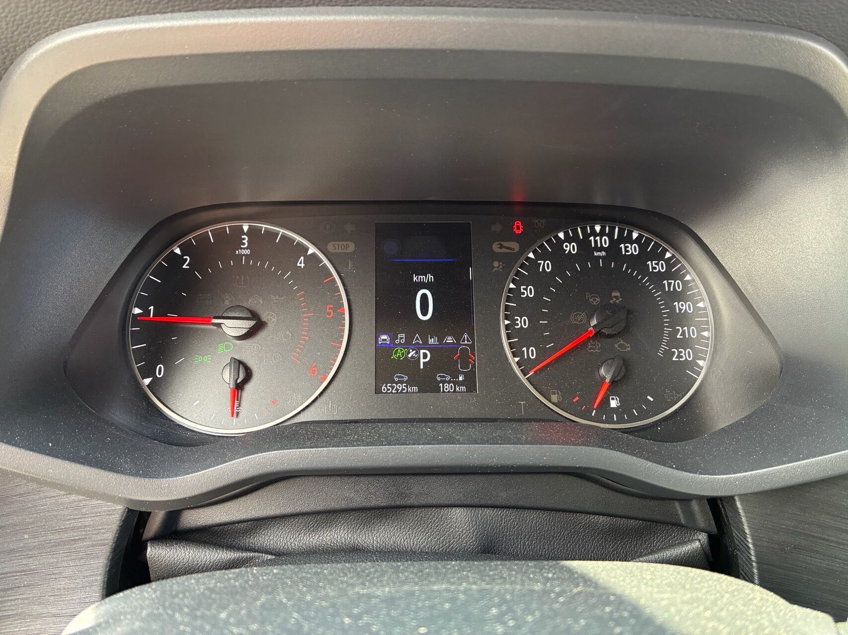 Billede af Nissan Primastar L2H1 2,0 DCi Tekna 170HK Van 6g Aut.
