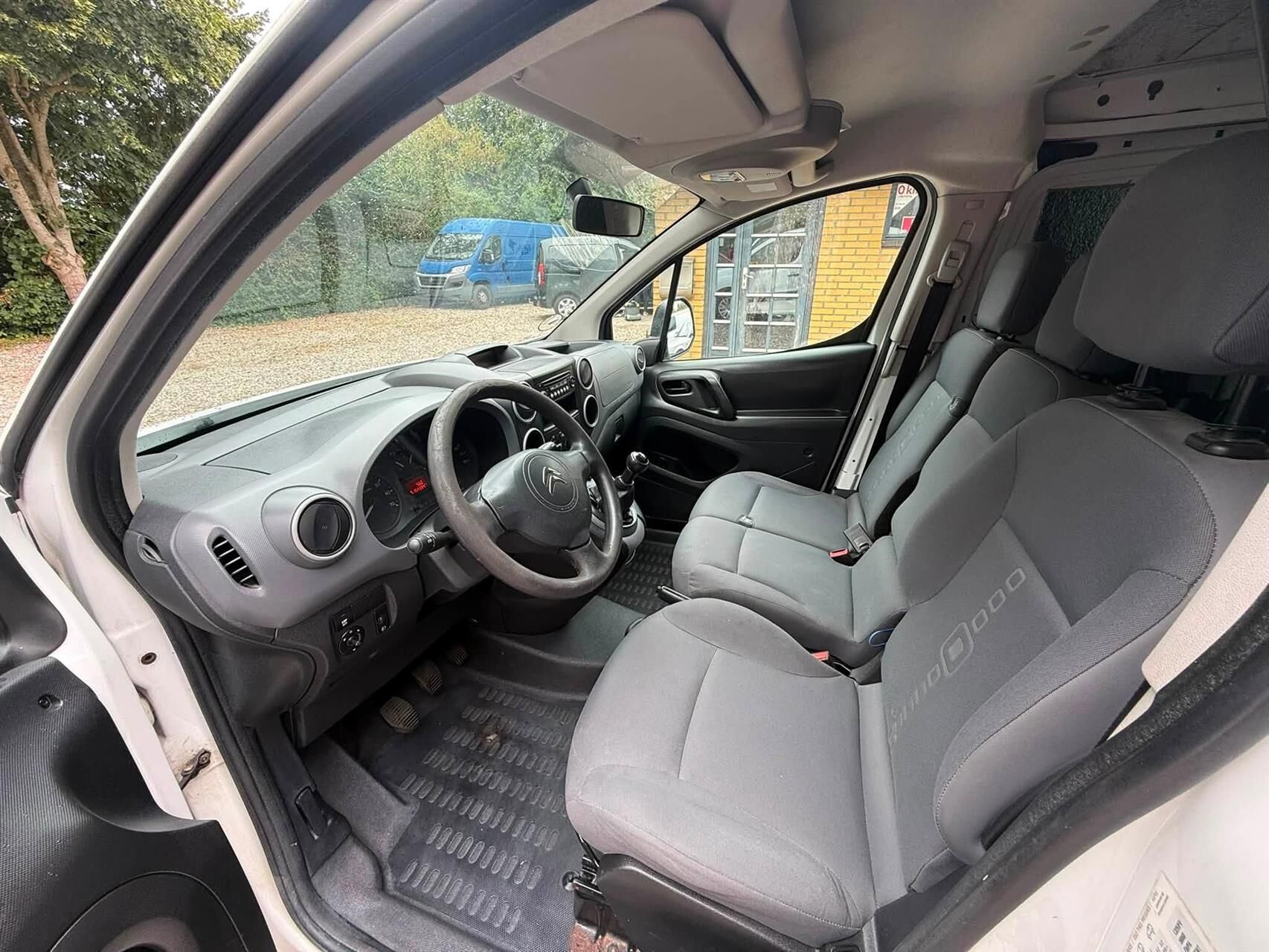 Billede af Citroën Berlingo L1N2 1,6 e-HDi 90HK