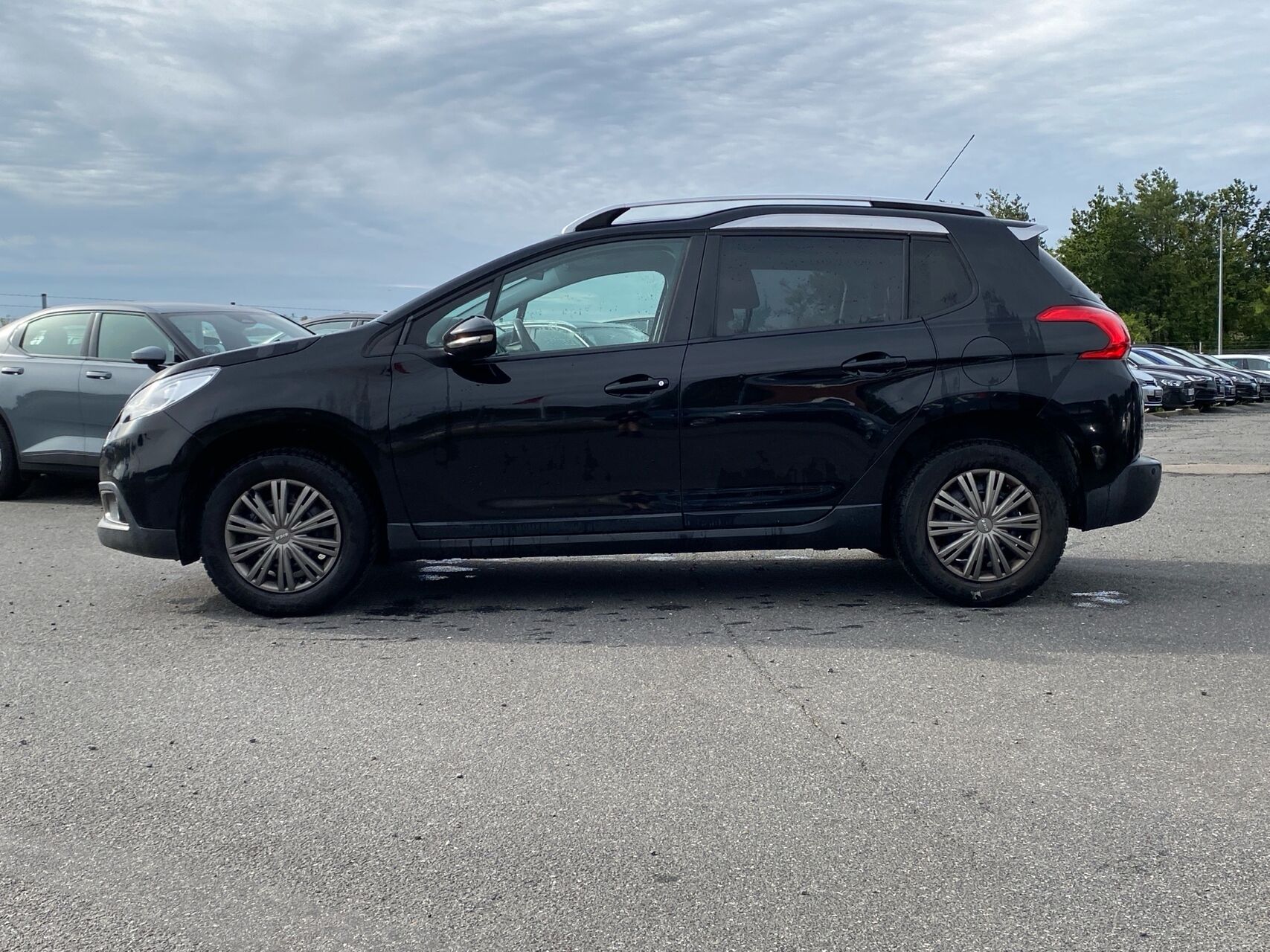 Billede af Peugeot 2008 1,2 VTi Active 82HK