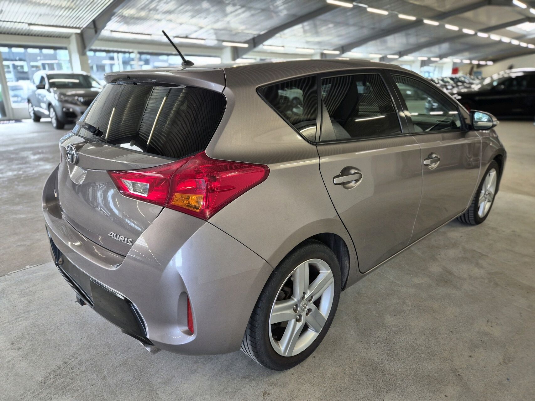 Billede af Toyota Auris 2,0 D-4D DPF T2 124HK 5d 6g