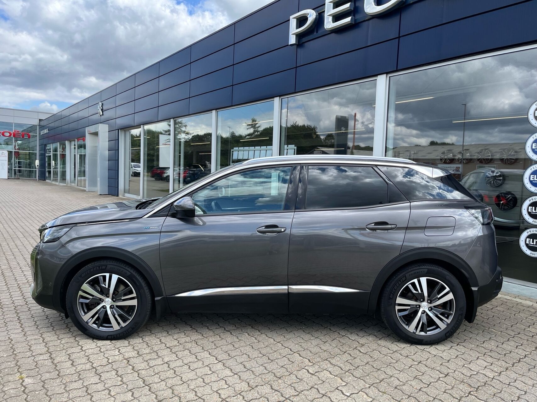 Billede af Peugeot 3008 1,6 PureTech  Plugin-hybrid Allure Pack EAT8 225HK 5d 8g Aut.