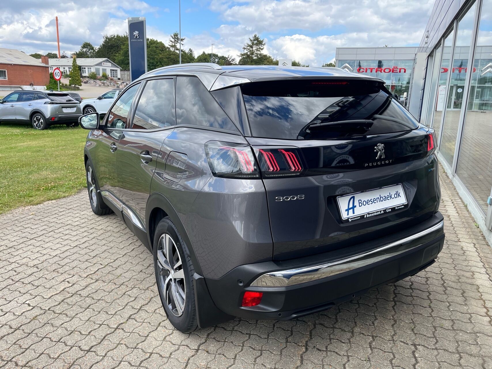 Billede af Peugeot 3008 1,6 PureTech  Plugin-hybrid Allure Pack EAT8 225HK 5d 8g Aut.