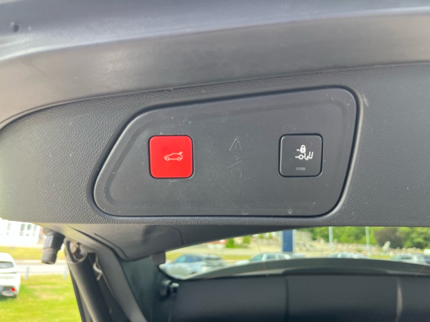 Billede af Peugeot 3008 1,6 PureTech  Plugin-hybrid Allure Pack EAT8 225HK 5d 8g Aut.