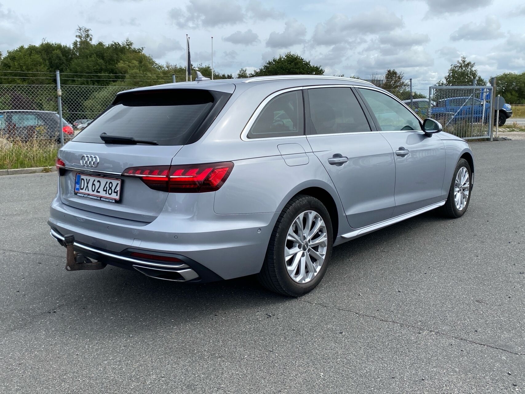 Billede af Audi A4 Avant 2,0 40 TFSI  Mild hybrid Advanced Prestige Tour Plus S Tronic 190HK Stc 7g Aut.