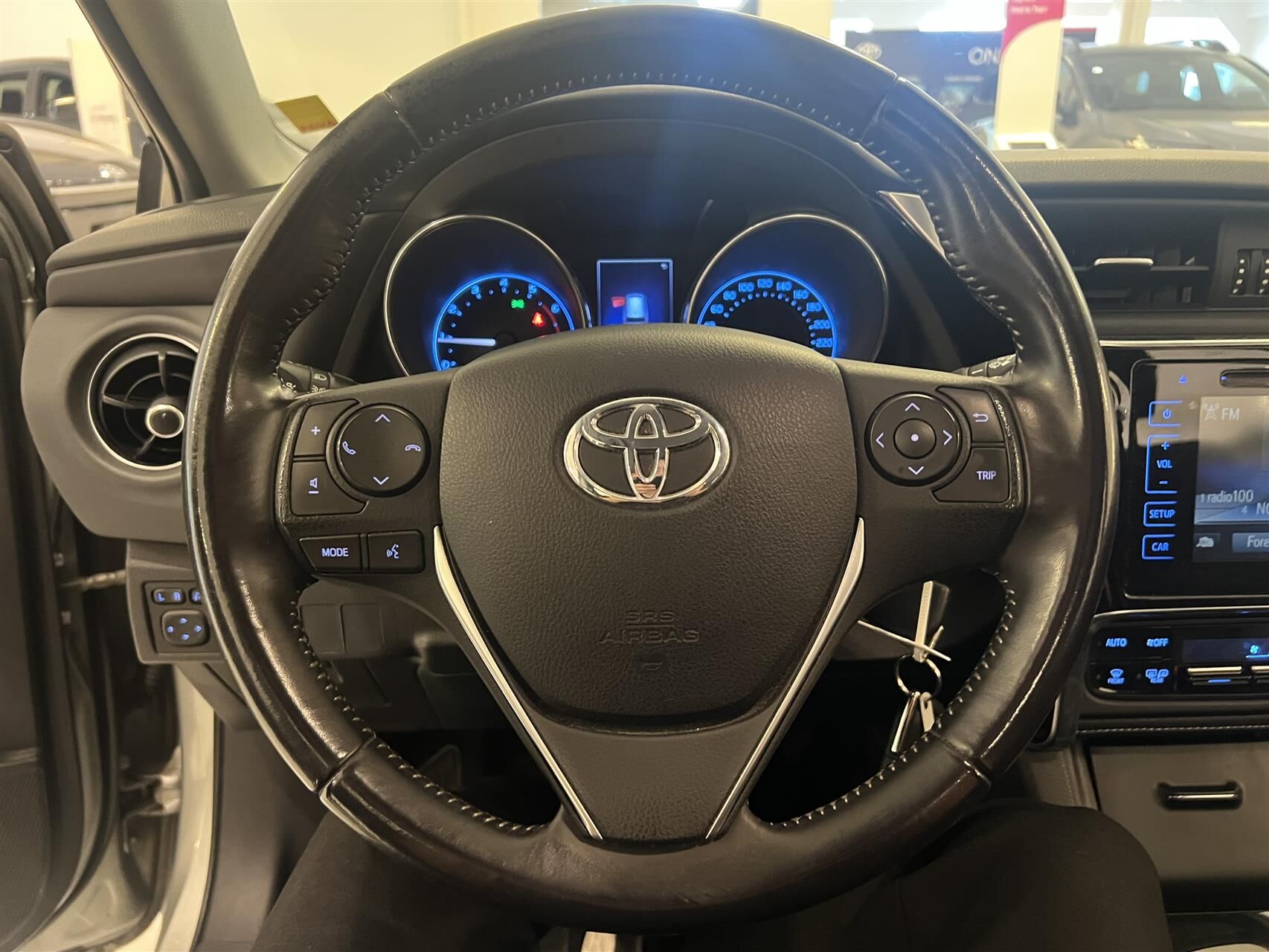 Billede af Toyota Auris Touring Sports 1,2 T T2 Comfort 116HK Stc 6g