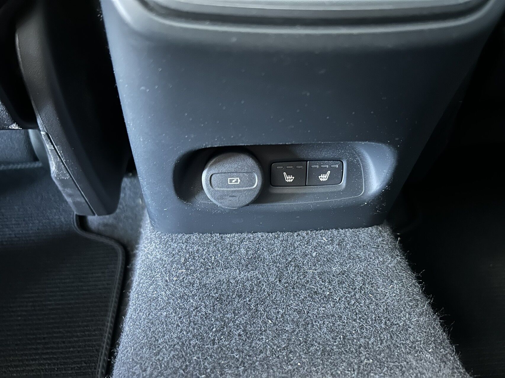 Billede af Volvo XC40 P8 Recharge Twin Pro AWD 408HK 5d Aut.