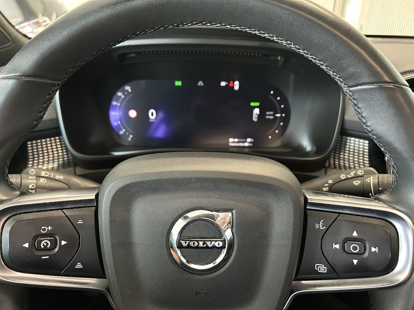 Billede af Volvo XC40 P8 Recharge Twin Pro AWD 408HK 5d Aut.
