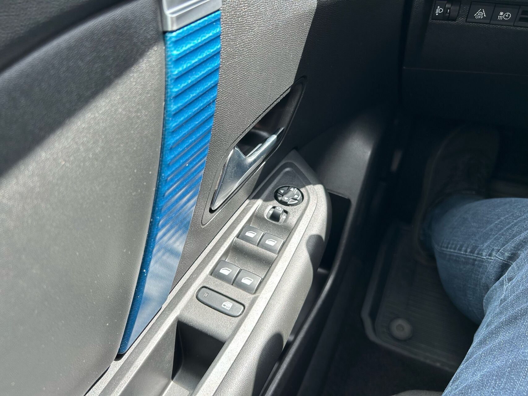 Billede af Citroën e-C4 EL Feel 136HK 5d Aut.