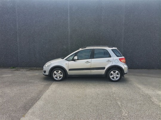 Suzuki SX4 1,6 GLS 107HK 5d