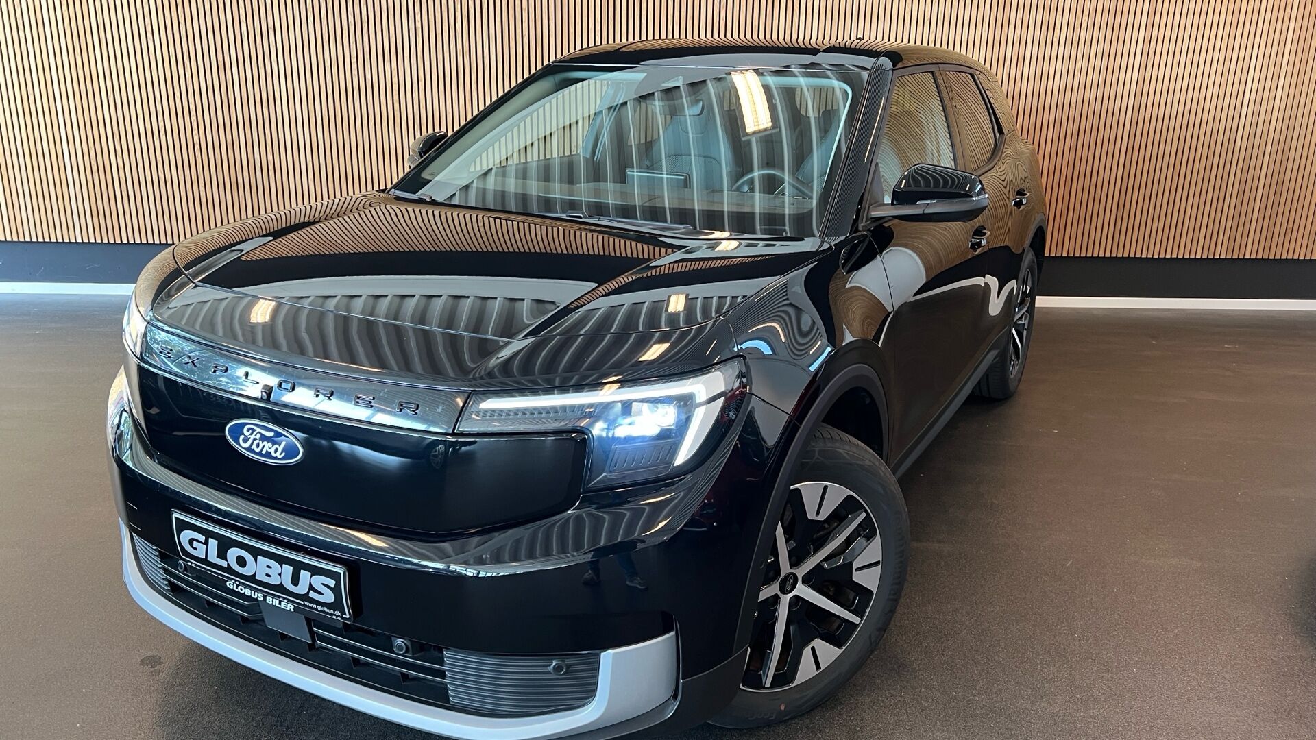 Billede af Ford Explorer EL UR Select AWD 340HK 5d Aut.