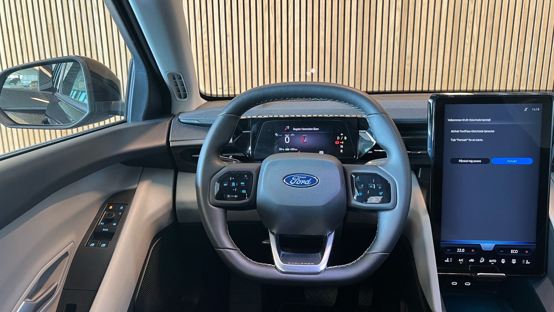 Billede af Ford Explorer EL UR Select AWD 340HK 5d Aut.