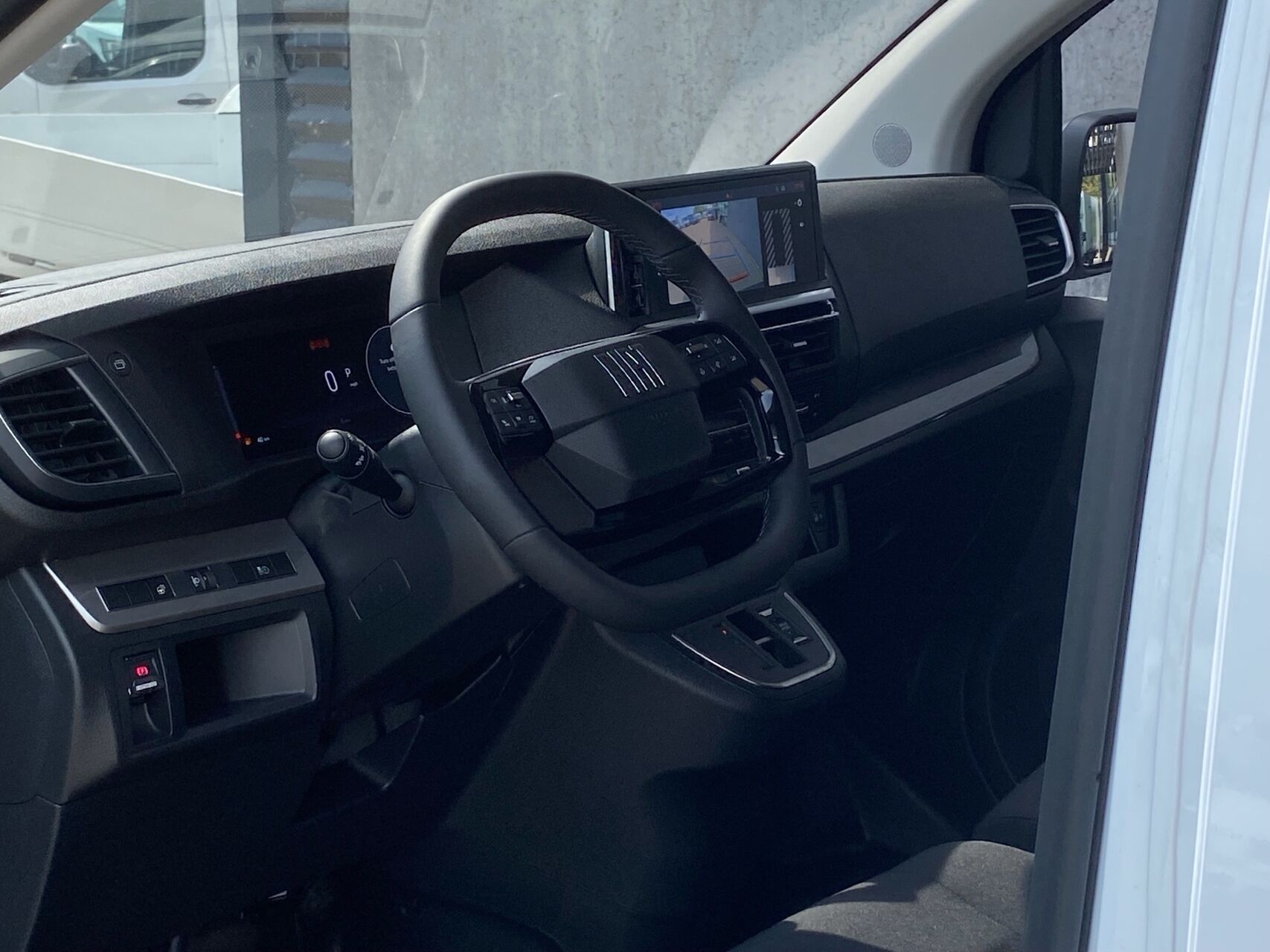 Billede af Fiat Scudo L3 2,2 BlueHDI Pro 180HK Van 8g Aut.
