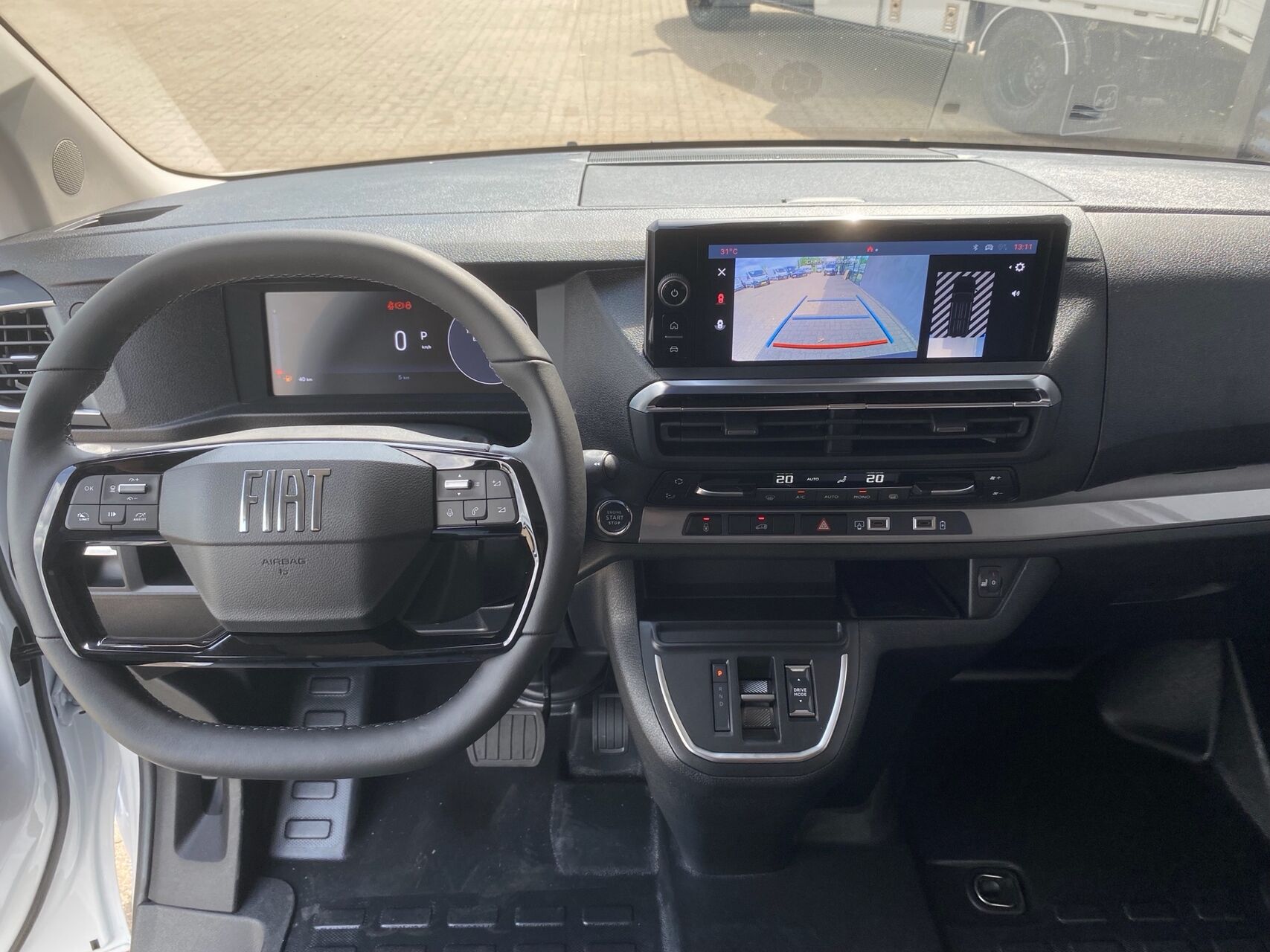 Billede af Fiat Scudo L3 2,2 BlueHDI Pro 180HK Van 8g Aut.