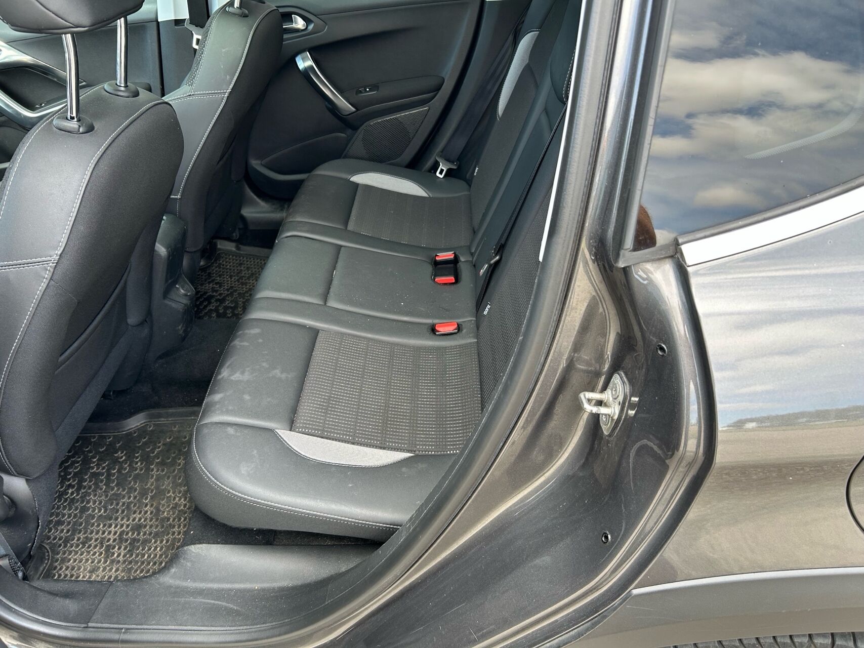 Billede af Peugeot 2008 1,6 BlueHDi Edition Plus 100HK