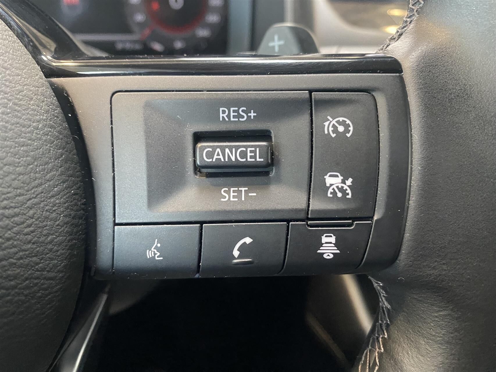 Billede af Nissan Qashqai 1,3 MHEV  Mild hybrid N-Connecta X-Tronic 158HK 5d 7g Aut.
