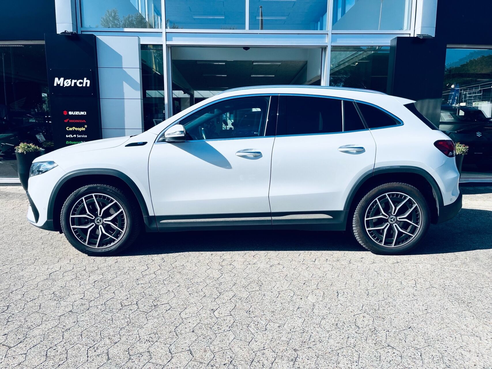 Billede af Mercedes-Benz EQA 250 EL 190HK 5d Aut.