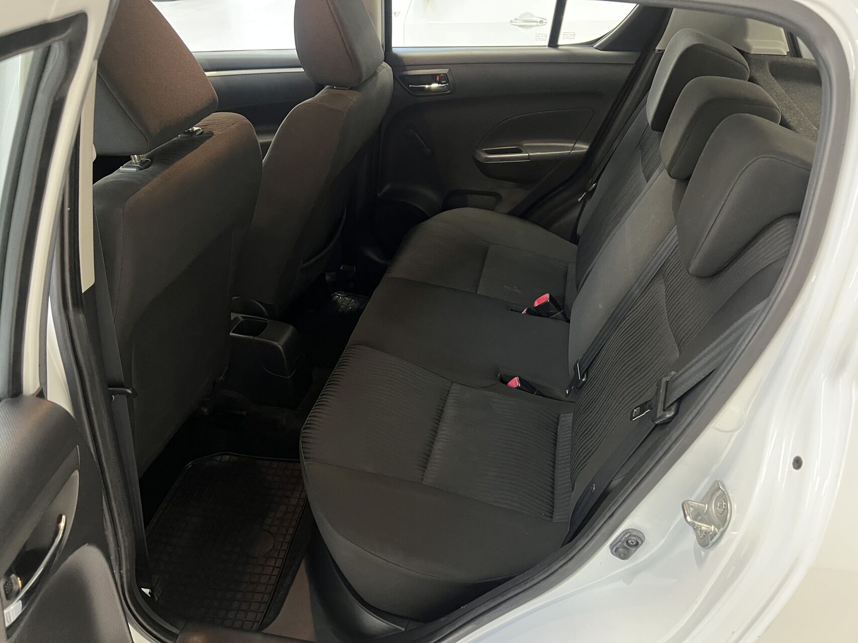 Billede af Suzuki Swift 1,2 16V GL 94HK 5d