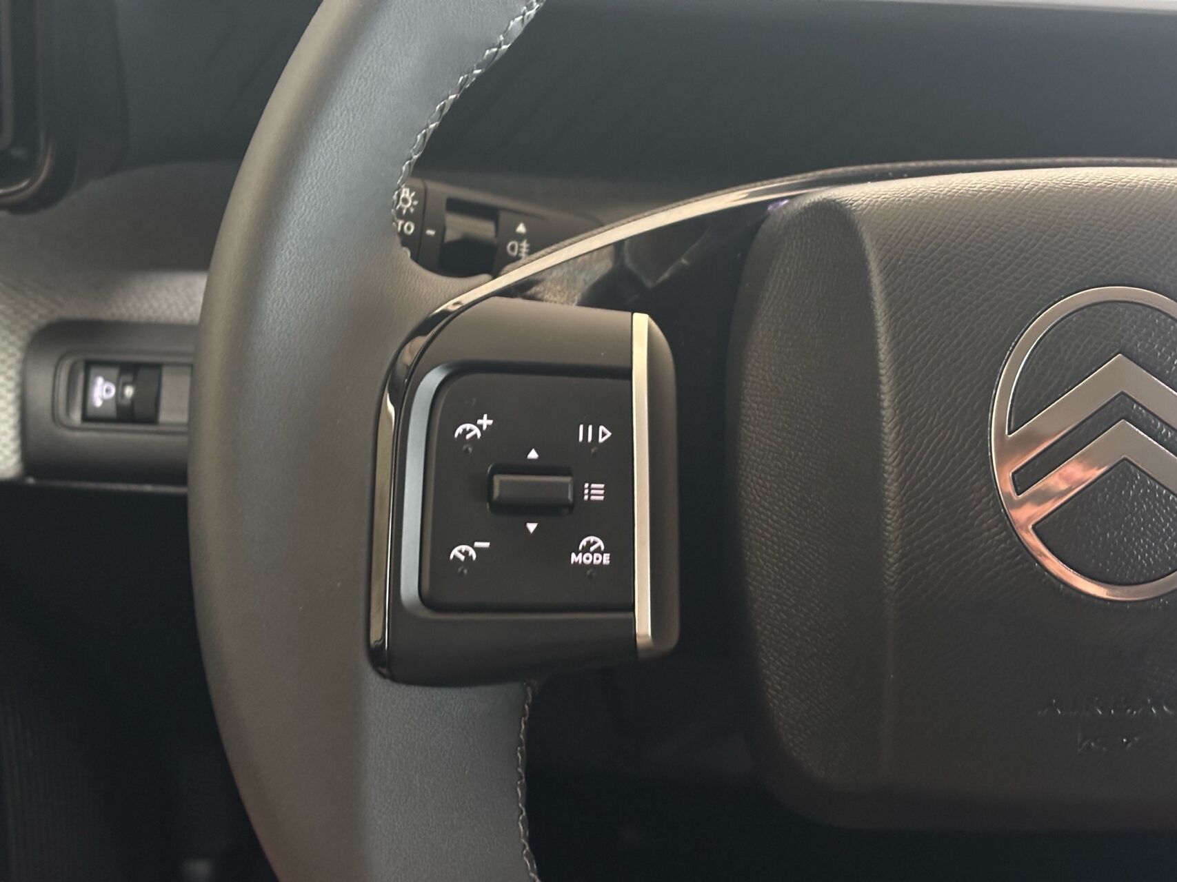Billede af Citroën e-C3 EL Max 113HK 5d Aut.