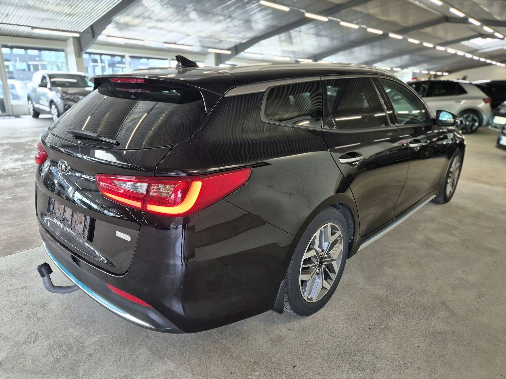 Billede af Kia Optima SW 2,0 GDI  Plugin-hybrid 205HK Stc 6g Aut.