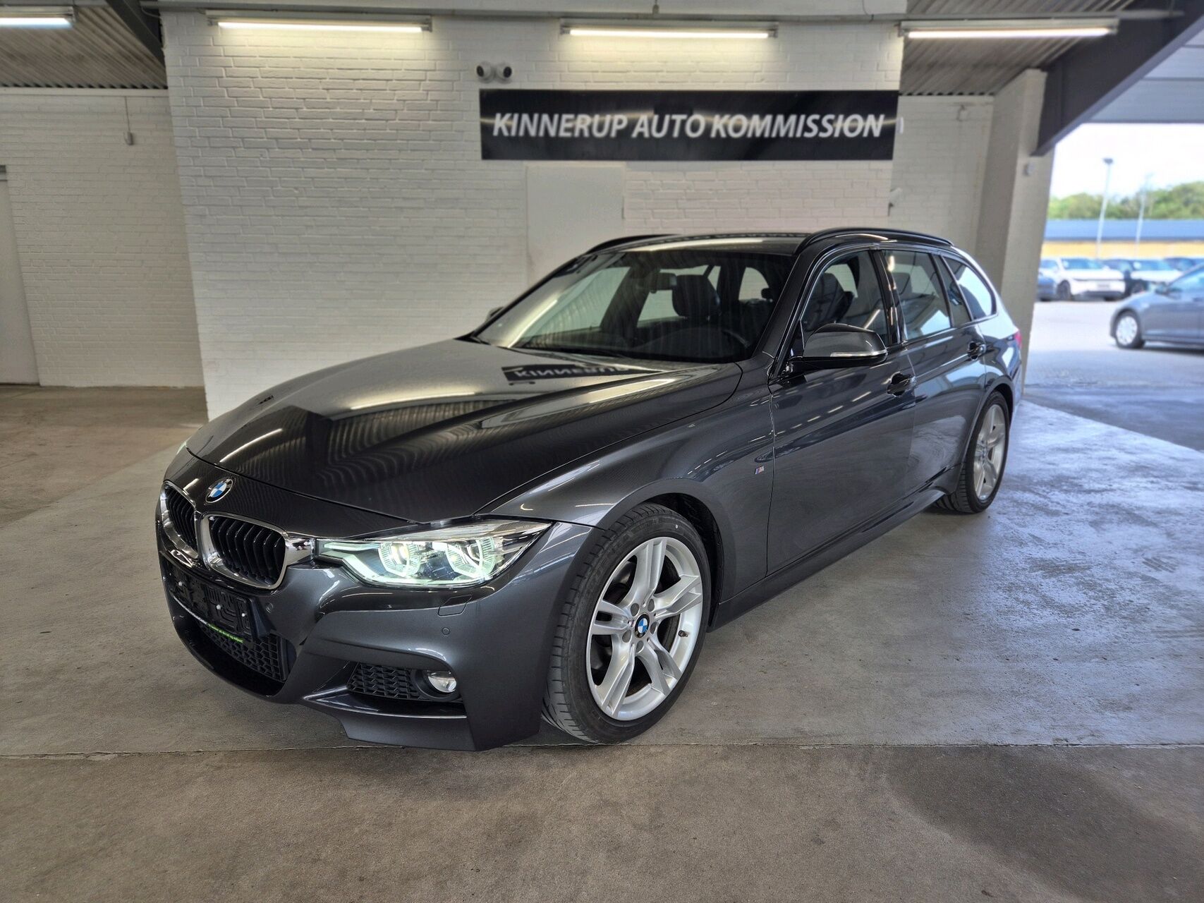 Billede af BMW 320d Touring 2,0 D M-Sport Steptronic 190HK Stc 8g Aut.