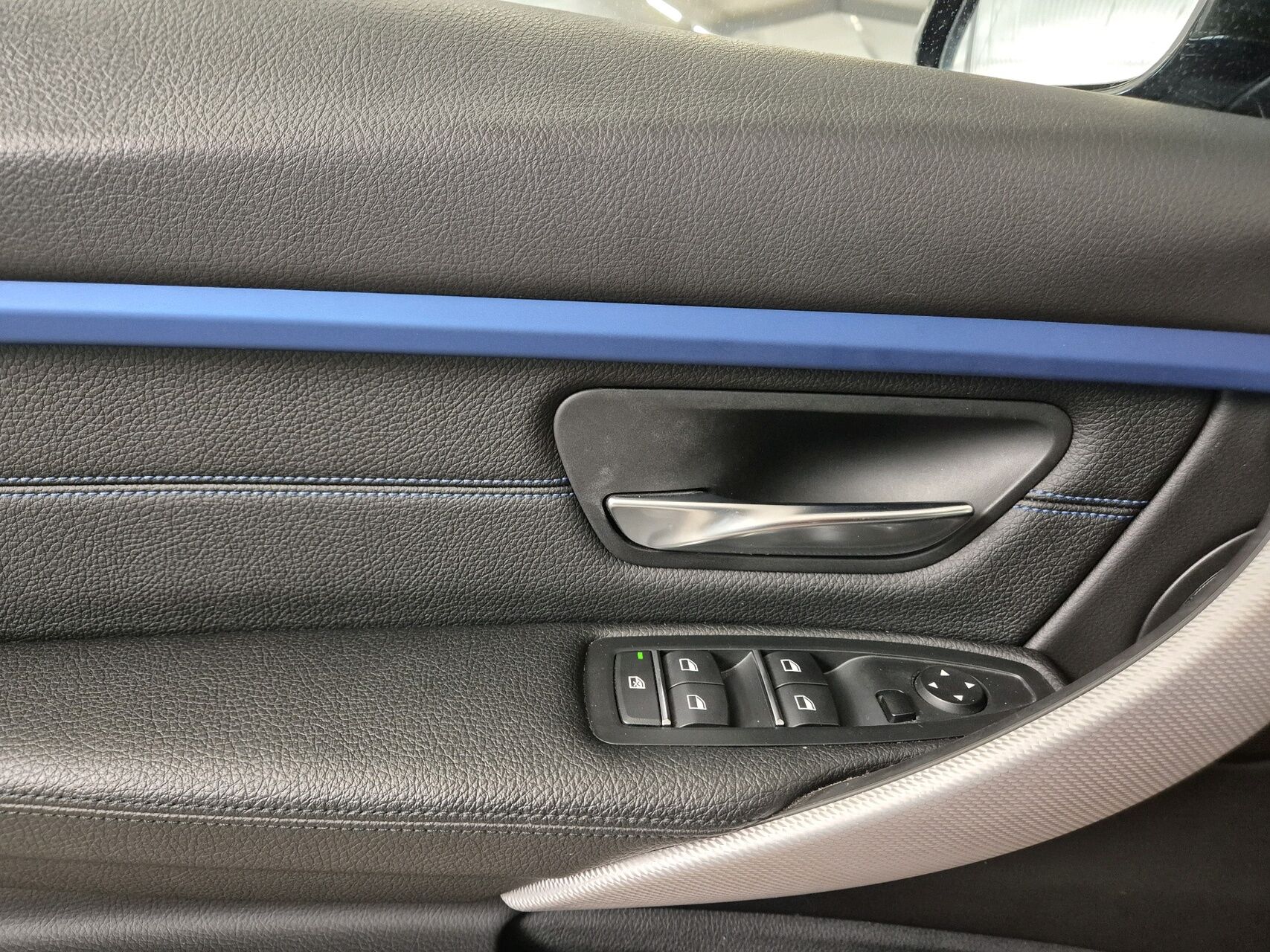 Billede af BMW 320d Touring 2,0 D M-Sport Steptronic 190HK Stc 8g Aut.