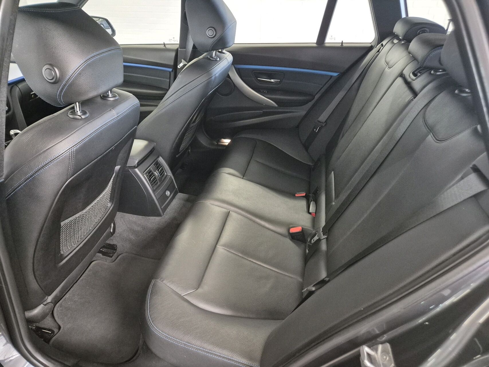 Billede af BMW 320d Touring 2,0 D M-Sport Steptronic 190HK Stc 8g Aut.